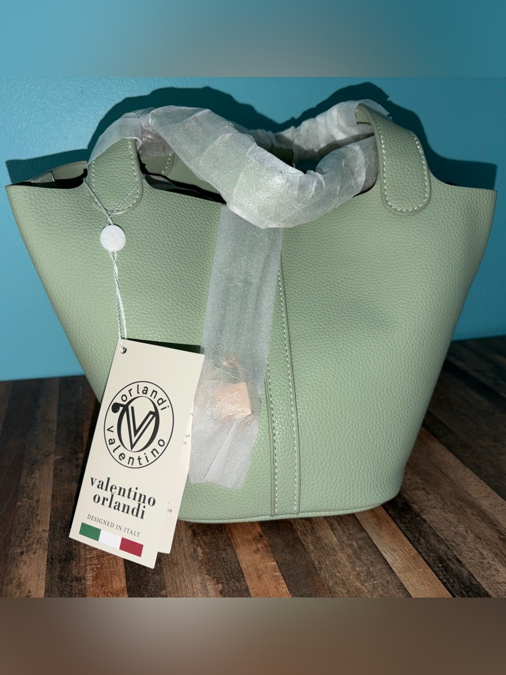 Valentino Orlandi Mint Green Milano Bucket Bag NWT! - Picture 3 of 7